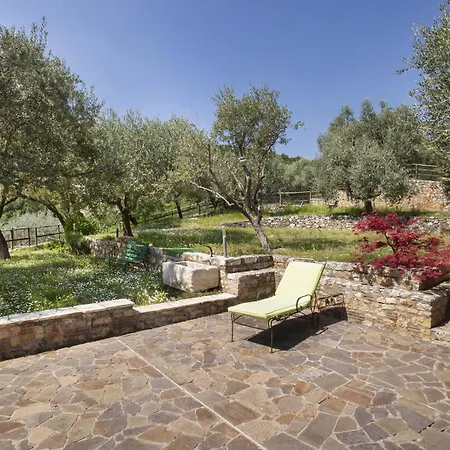 Terrarossa With Pool In The Vineyard Villa *